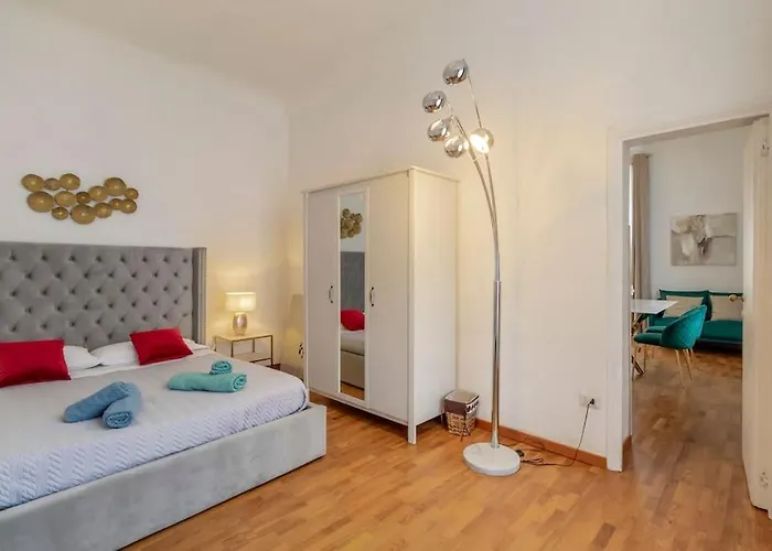 Apartment 2 Minutes From The Colosseum *