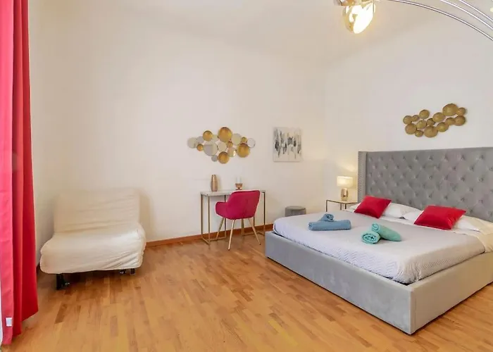 Apartment 2 Minutes From The Colosseum *